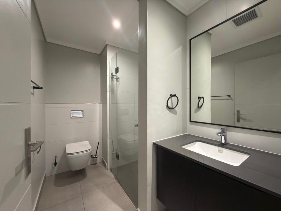 To Let 2 Bedroom Property for Rent in Midfield Estate Gauteng