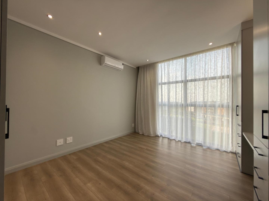 To Let 2 Bedroom Property for Rent in Midfield Estate Gauteng