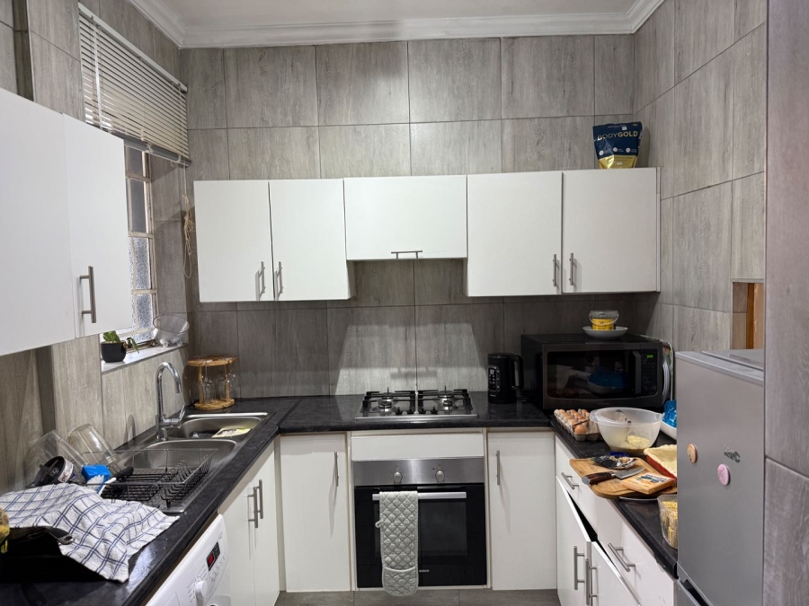 2 Bedroom Property for Sale in Illovo Gauteng