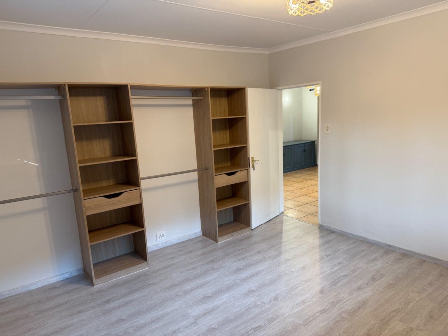 To Let 2 Bedroom Property for Rent in Edenburg Gauteng