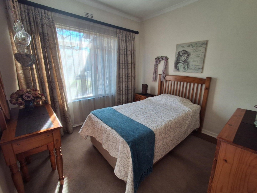 4 Bedroom Property for Sale in Brackenhurst Gauteng