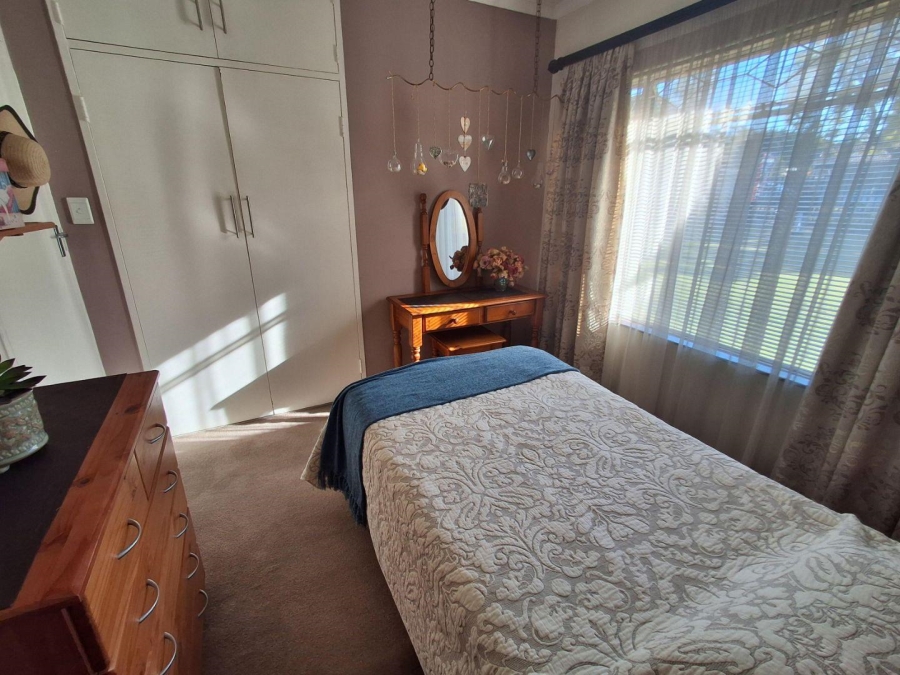 4 Bedroom Property for Sale in Brackenhurst Gauteng