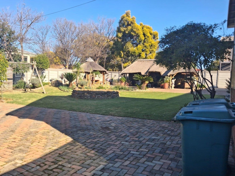 4 Bedroom Property for Sale in Brackenhurst Gauteng