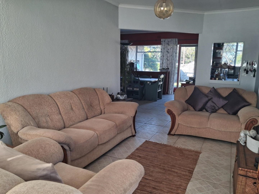 4 Bedroom Property for Sale in Brackenhurst Gauteng