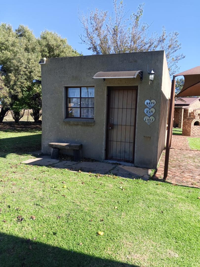 To Let 1 Bedroom Property for Rent in Riversdale Gauteng