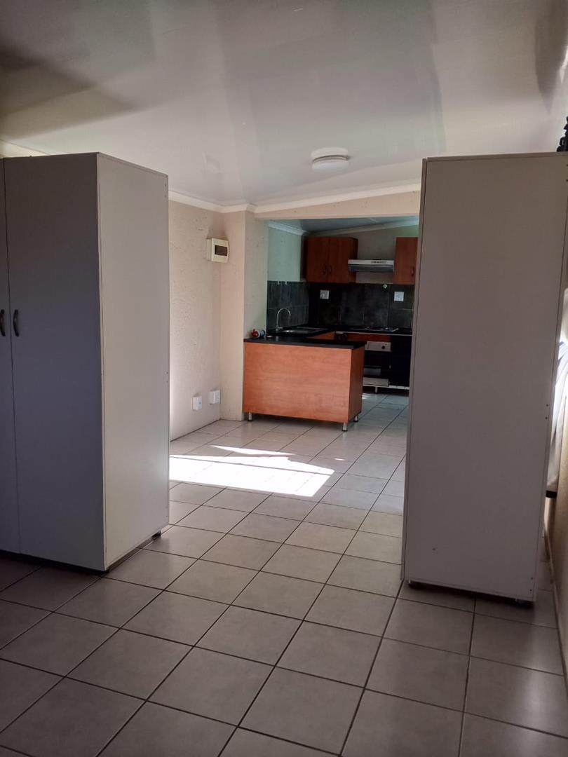 To Let 1 Bedroom Property for Rent in Riversdale Gauteng