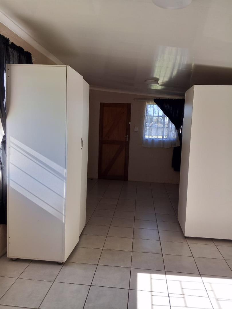 To Let 1 Bedroom Property for Rent in Riversdale Gauteng