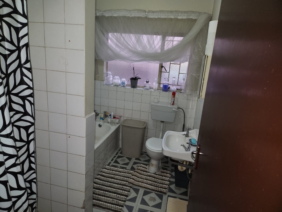 To Let 2 Bedroom Property for Rent in Wonderboom South Gauteng