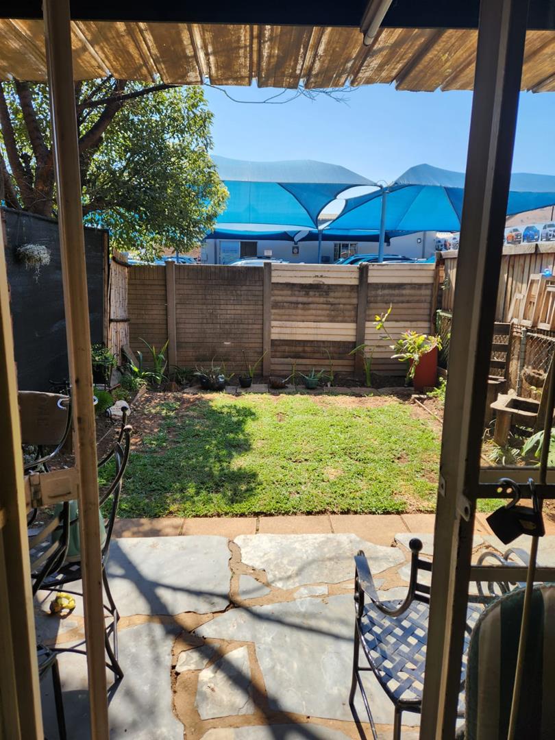 To Let 2 Bedroom Property for Rent in Wonderboom South Gauteng