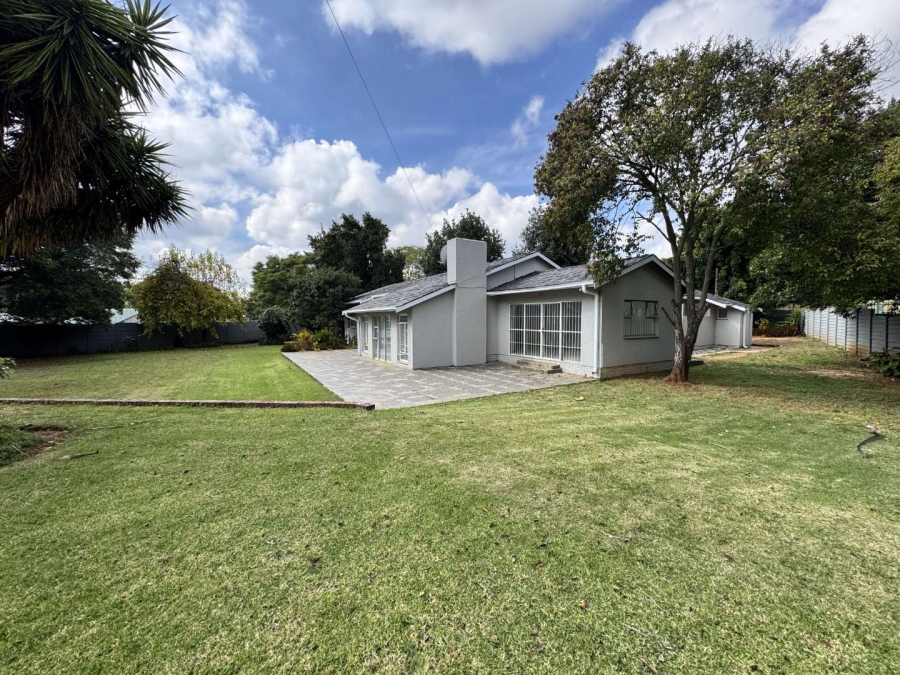 4 Bedroom Property for Sale in Northcliff Gauteng