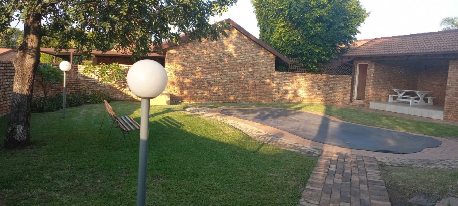 2 Bedroom Property for Sale in Equestria Gauteng