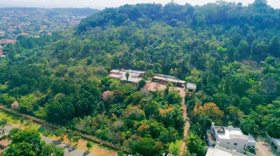 5 Bedroom Property for Sale in Faerie Glen Gauteng