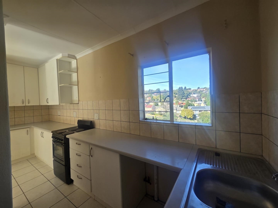 To Let 3 Bedroom Property for Rent in Breaunanda Gauteng