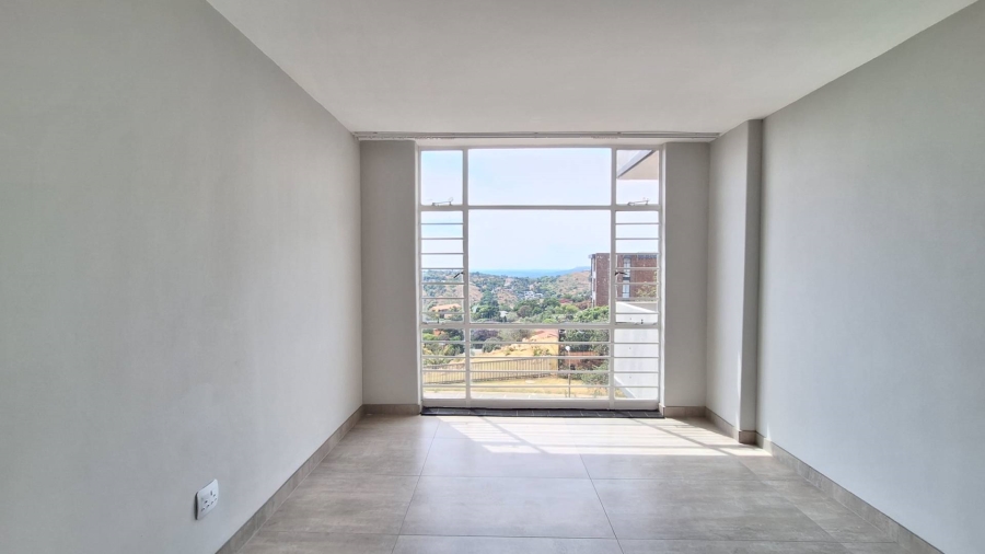 To Let 2 Bedroom Property for Rent in Constantia Kloof Gauteng