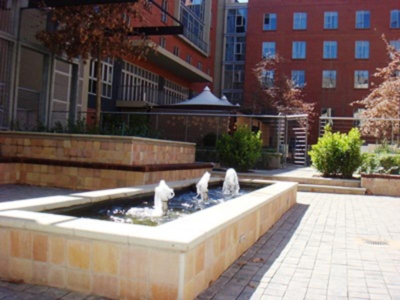To Let 2 Bedroom Property for Rent in Melrose Arch Gauteng
