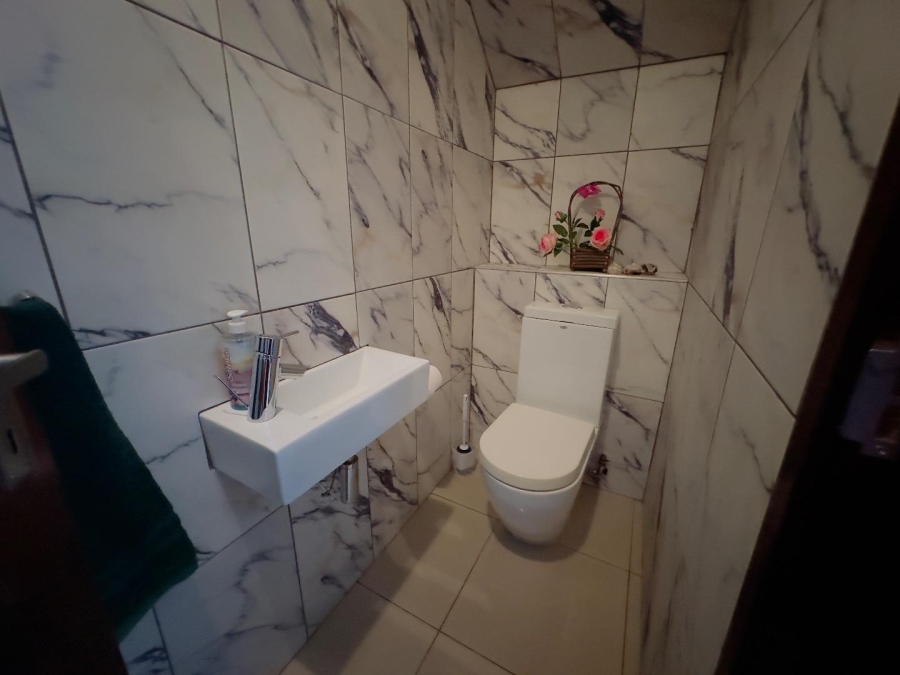 4 Bedroom Property for Sale in Valley View Estate Gauteng