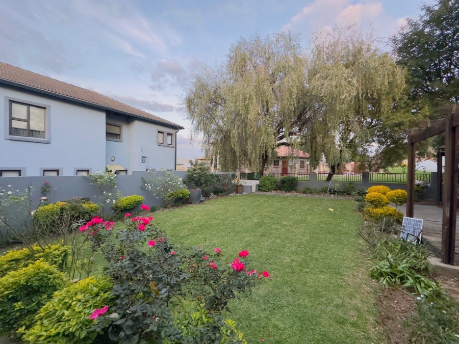 4 Bedroom Property for Sale in Valley View Estate Gauteng