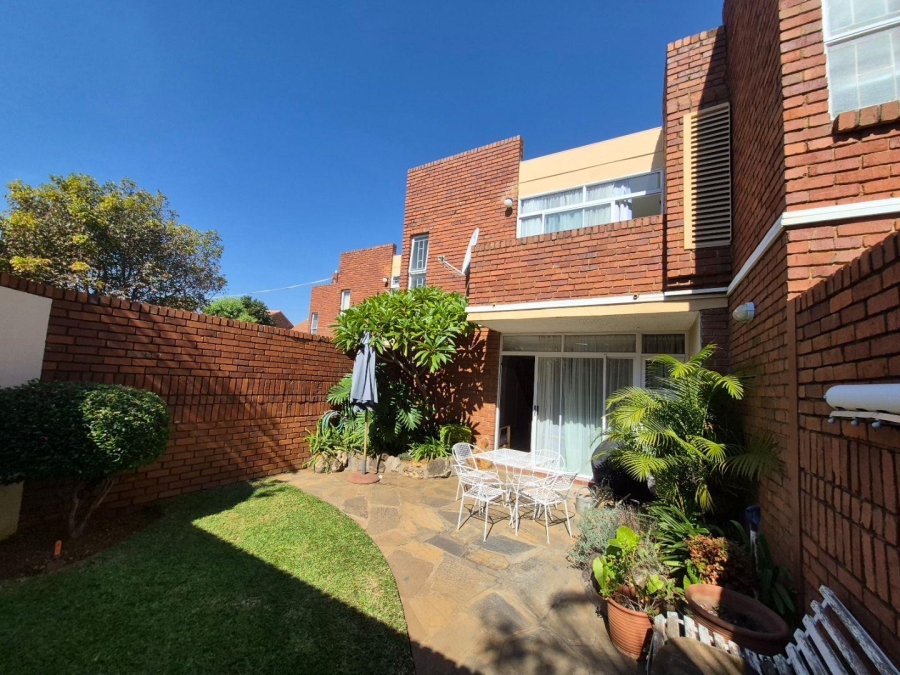 3 Bedroom Property for Sale in Elardus Park Gauteng