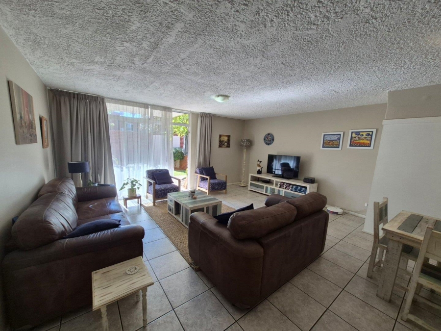 3 Bedroom Property for Sale in Elardus Park Gauteng