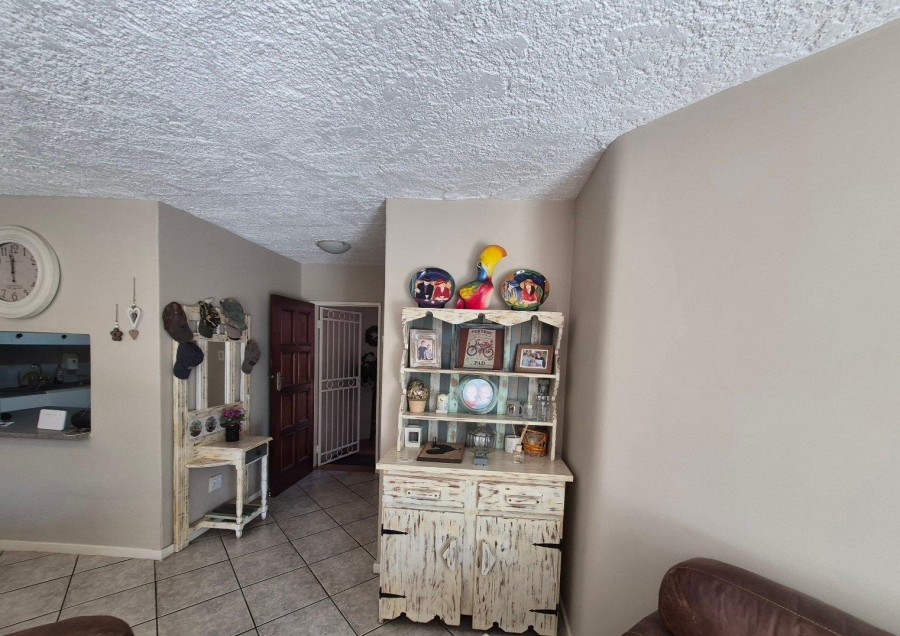 3 Bedroom Property for Sale in Elardus Park Gauteng