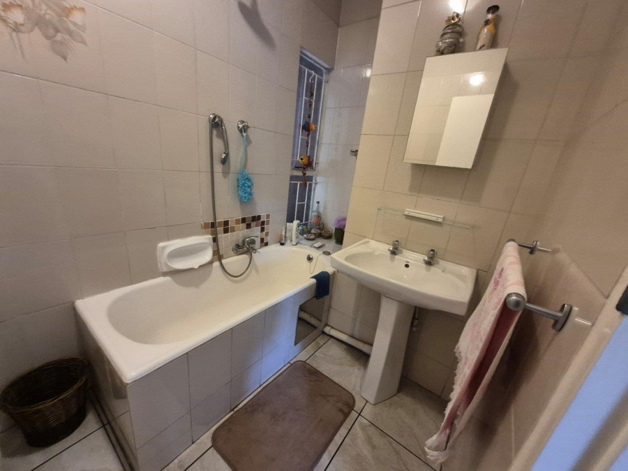 3 Bedroom Property for Sale in Elardus Park Gauteng