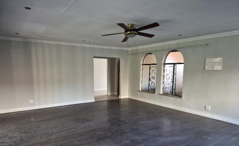 3 Bedroom Property for Sale in Garsfontein Gauteng