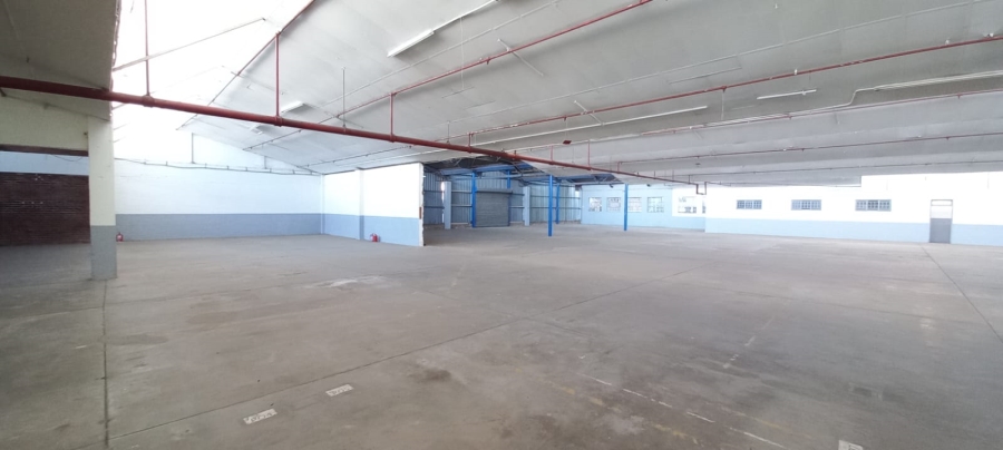 To Let Commercial Property for Rent in Benrose Gauteng