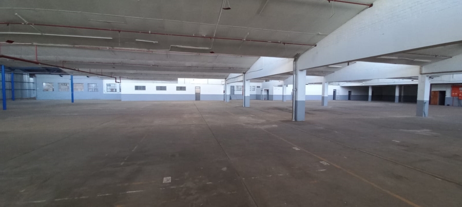 To Let Commercial Property for Rent in Benrose Gauteng
