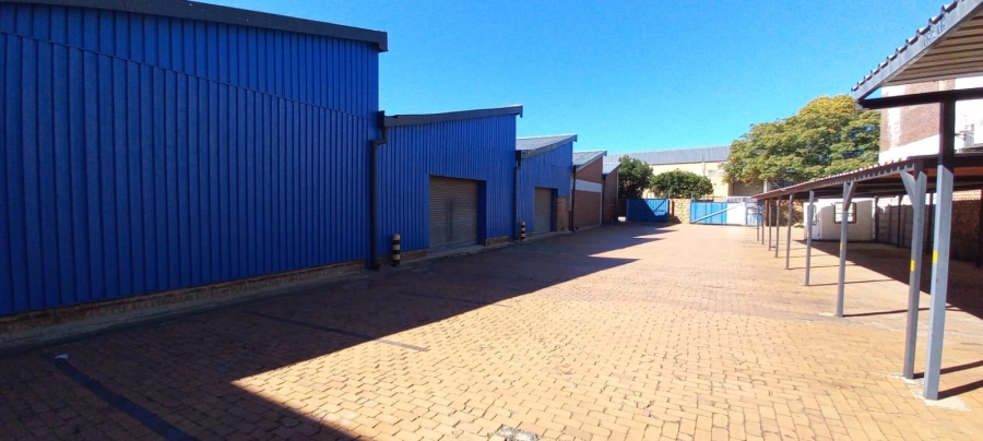 To Let Commercial Property for Rent in Benrose Gauteng