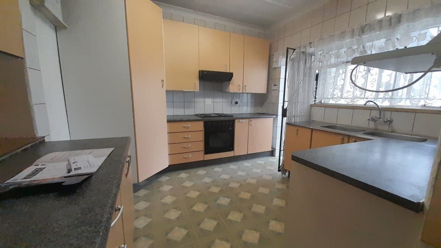 4 Bedroom Property for Sale in Kempton Park Ext 4 Gauteng