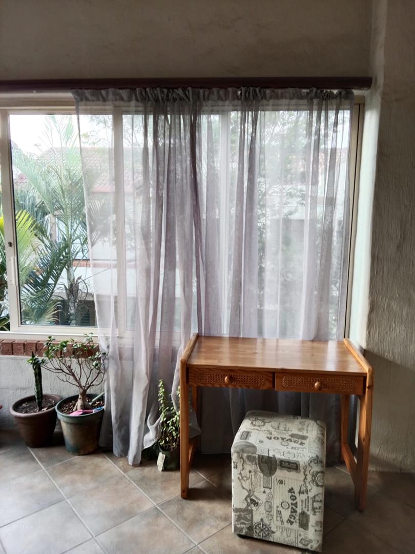 To Let 2 Bedroom Property for Rent in Faerie Glen Gauteng