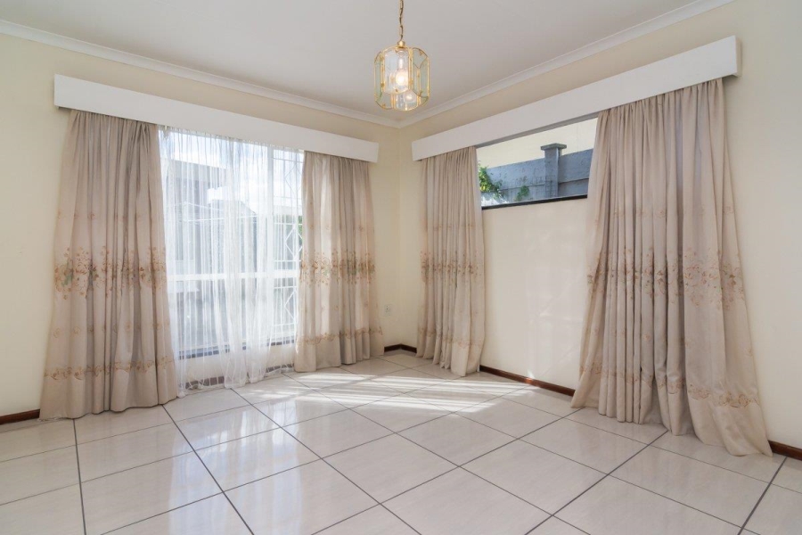 3 Bedroom Property for Sale in Greenhills Gauteng