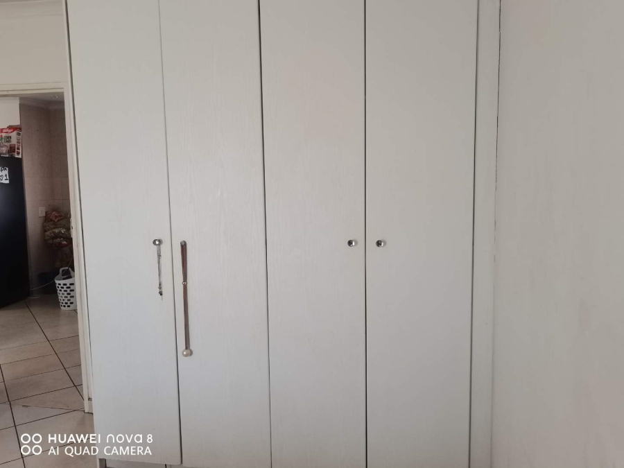 2 Bedroom Property for Sale in Elandspark Gauteng