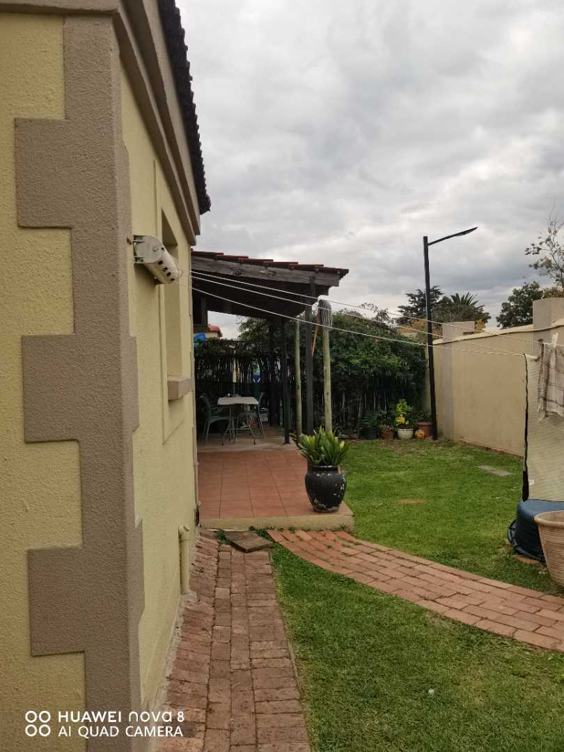 2 Bedroom Property for Sale in Elandspark Gauteng