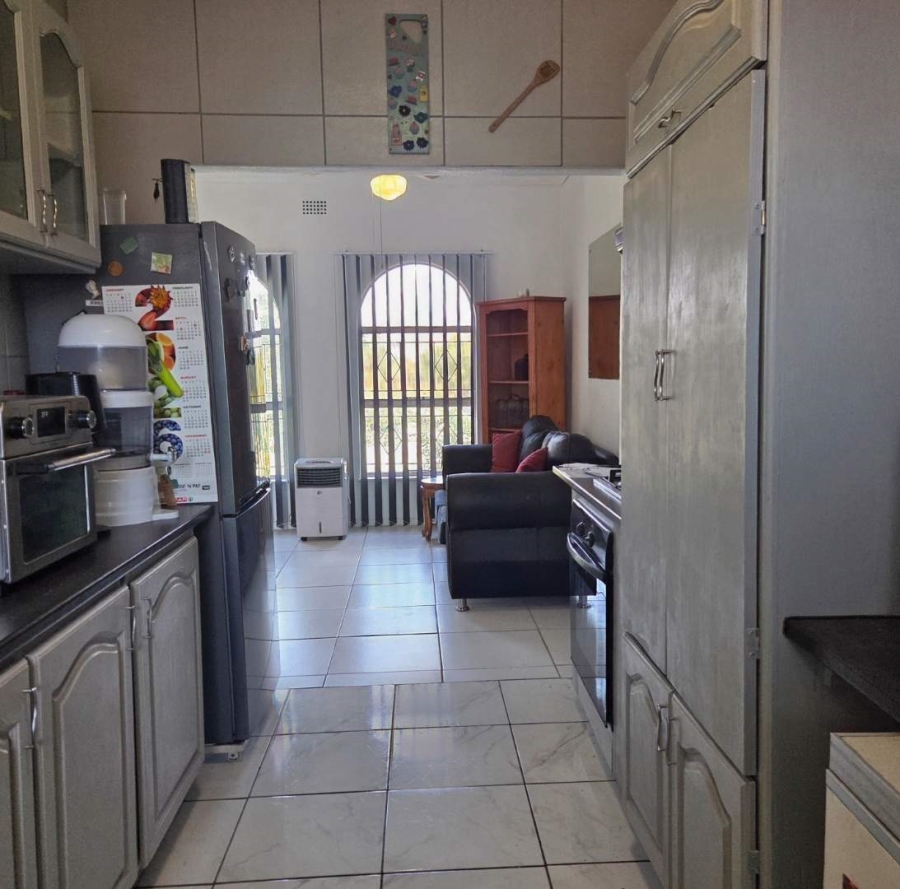 2 Bedroom Property for Sale in Albemarle Gauteng