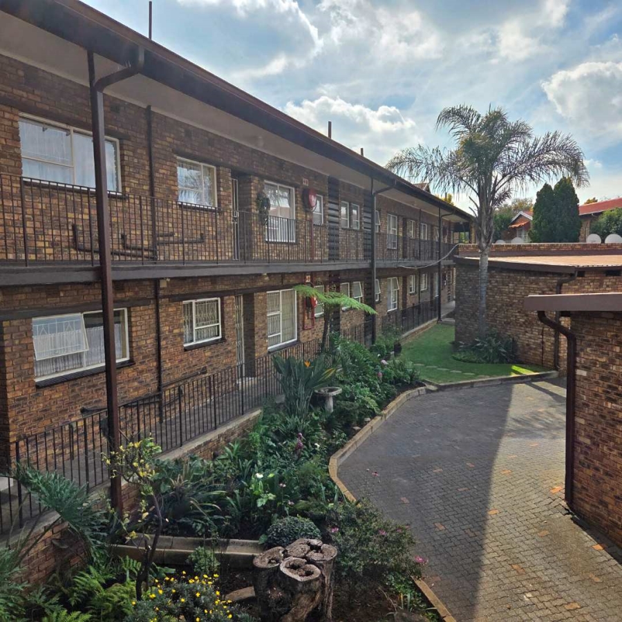 2 Bedroom Property for Sale in Albemarle Gauteng