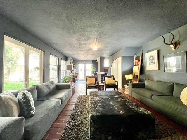 To Let 3 Bedroom Property for Rent in Parktown North Gauteng