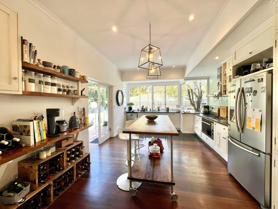 To Let 3 Bedroom Property for Rent in Parktown North Gauteng