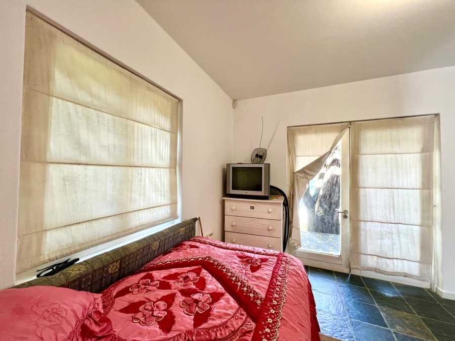 To Let 3 Bedroom Property for Rent in Parktown North Gauteng