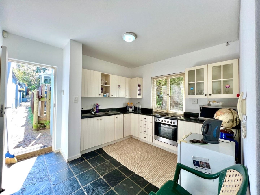 To Let 3 Bedroom Property for Rent in Parktown North Gauteng