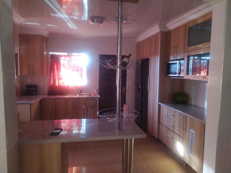 4 Bedroom Property for Sale in Soshanguve VV Gauteng