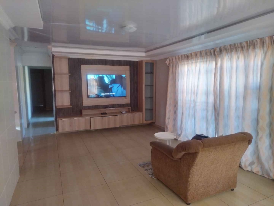 4 Bedroom Property for Sale in Soshanguve VV Gauteng