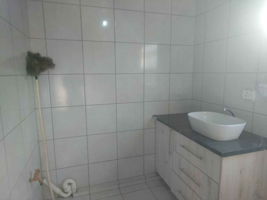 4 Bedroom Property for Sale in Soshanguve VV Gauteng
