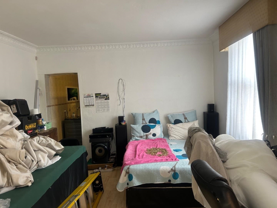 14 Bedroom Property for Sale in Laudium Ext 3 Gauteng