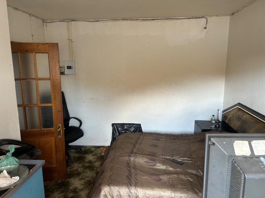 14 Bedroom Property for Sale in Laudium Ext 3 Gauteng
