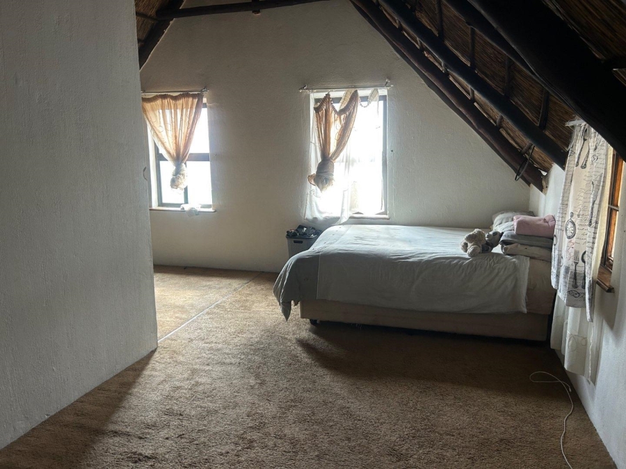 14 Bedroom Property for Sale in Laudium Ext 3 Gauteng