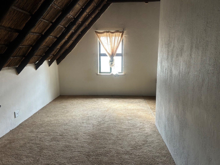 14 Bedroom Property for Sale in Laudium Ext 3 Gauteng
