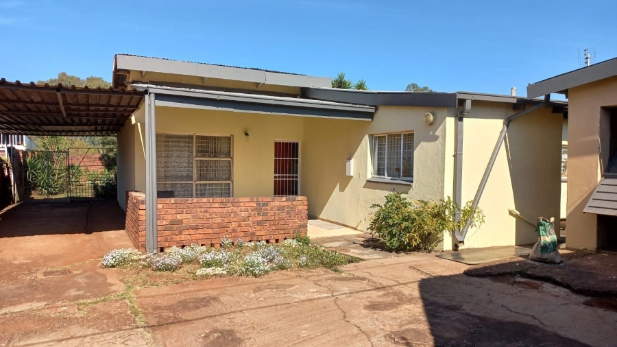 3 Bedroom Property for Sale in Laudium Ext 3 Gauteng