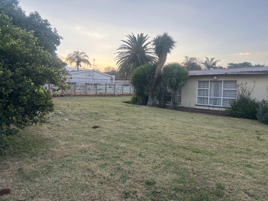 3 Bedroom Property for Sale in Laudium Ext 3 Gauteng