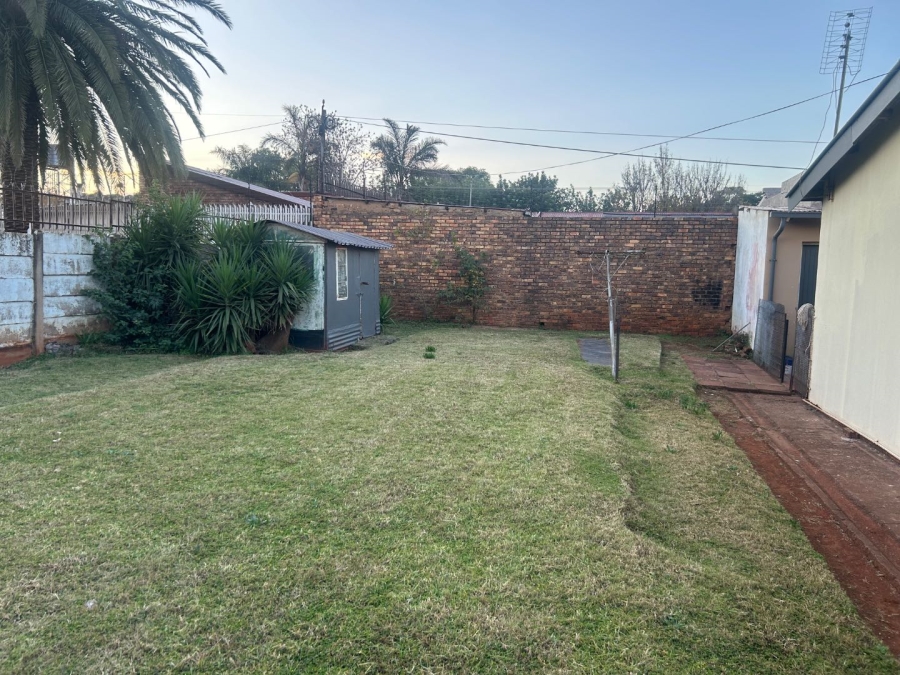 3 Bedroom Property for Sale in Laudium Ext 3 Gauteng